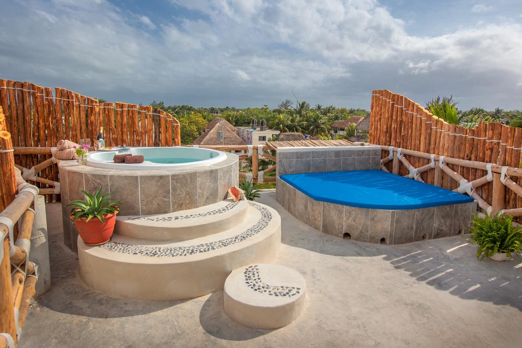 casa maya beachfront hotel holbox