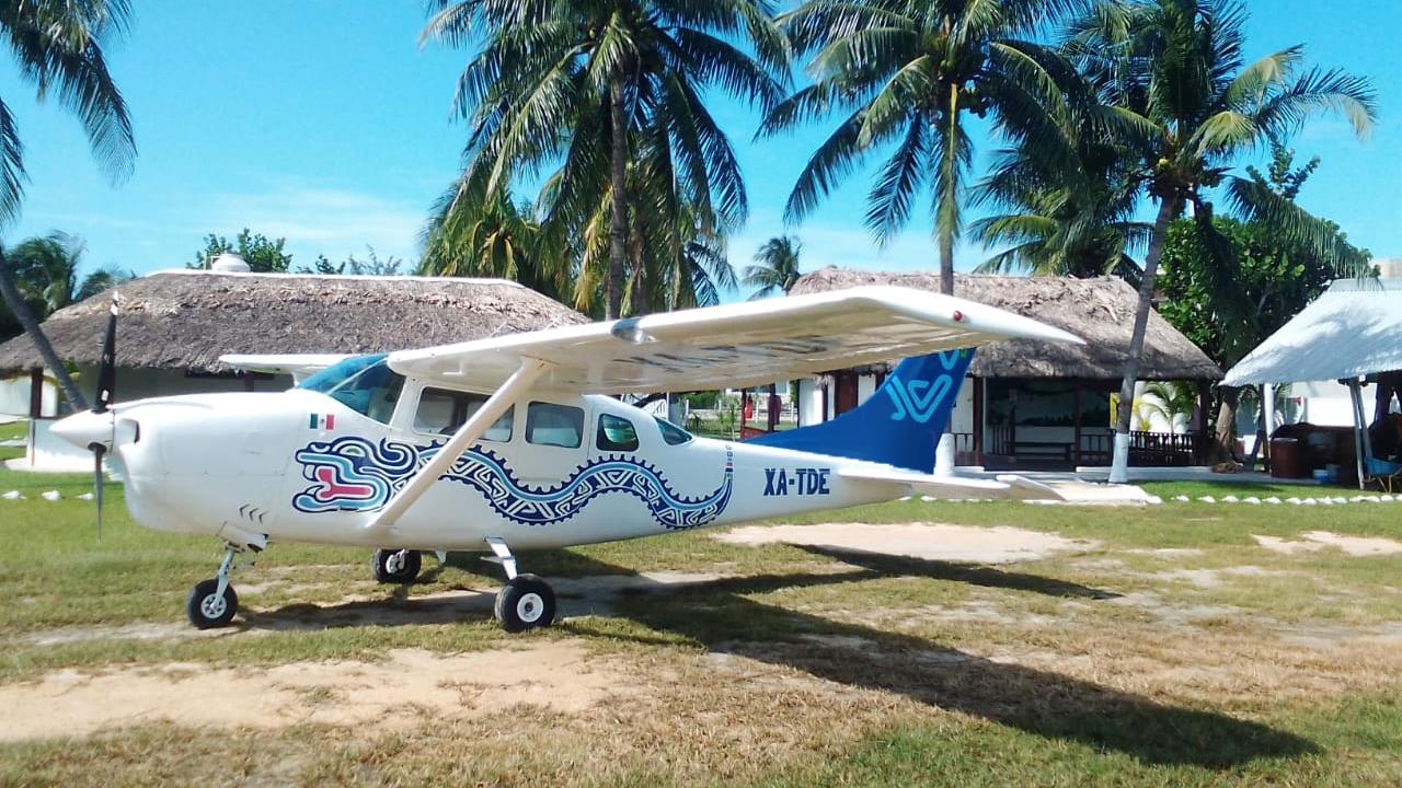 Air Taxi to Holbox Island